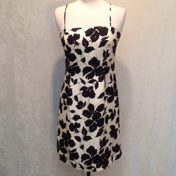 Ann Taylor Dresses & Skirts - Ann Taylor Floral Silk Pencil Dress Sz 10 Chic Black White Wedding Party Elegant